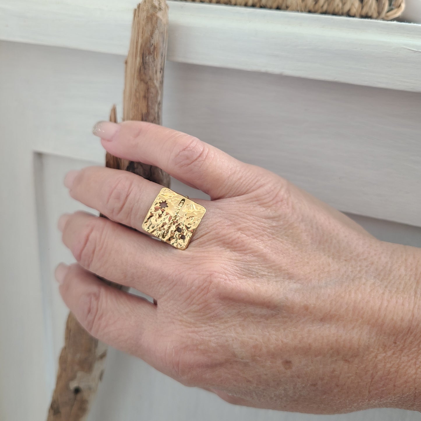 Bague Martelée Carré