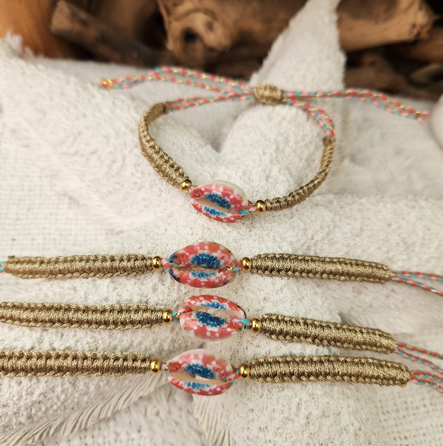 Bracelet coquillage Cauri