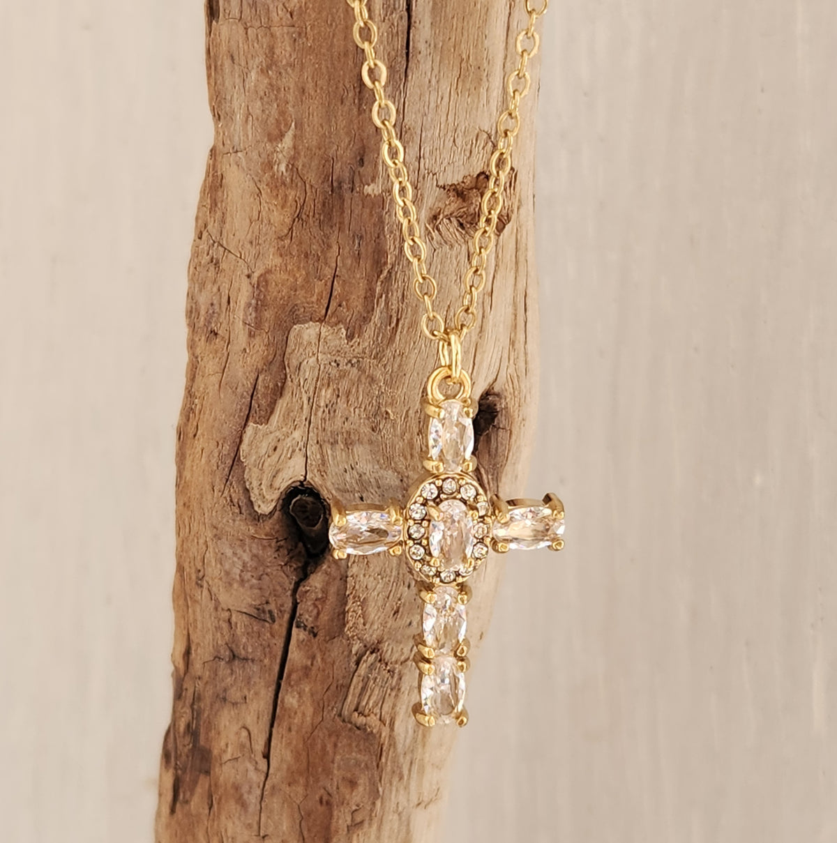 Collier Croix strass