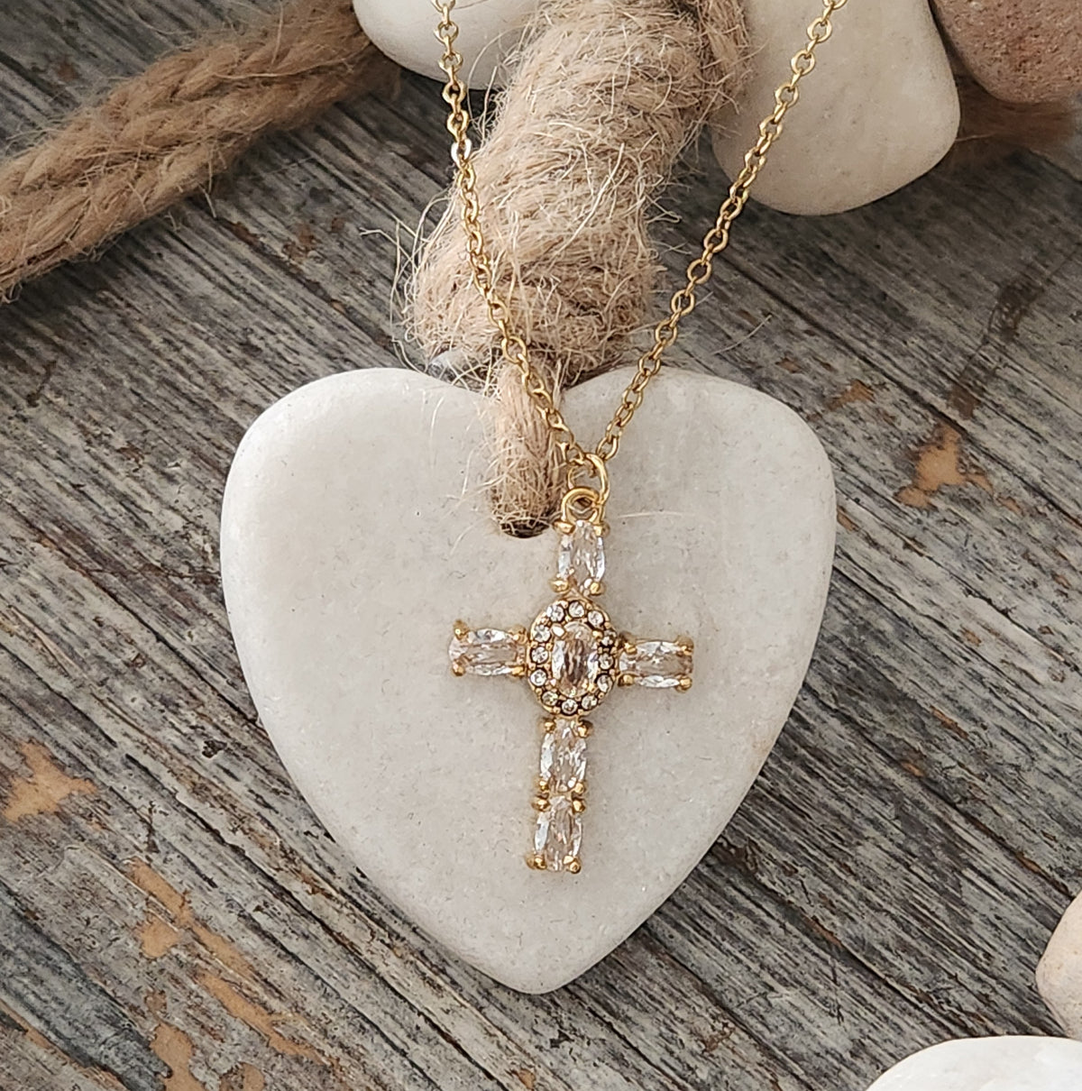 Collier Croix strass