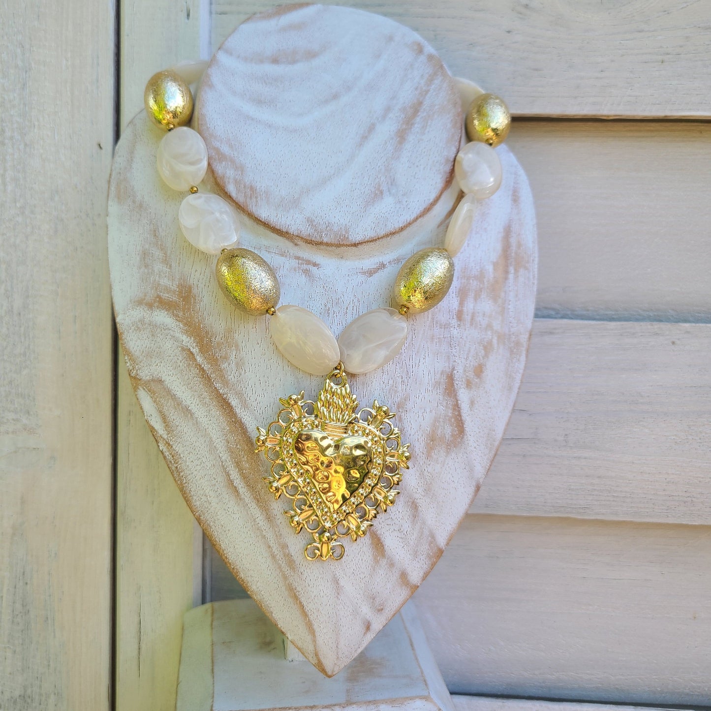Collier perle et cœur