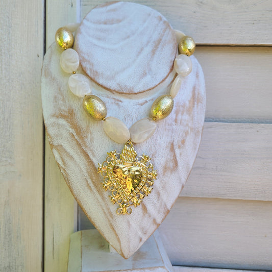 Collier perle et cœur