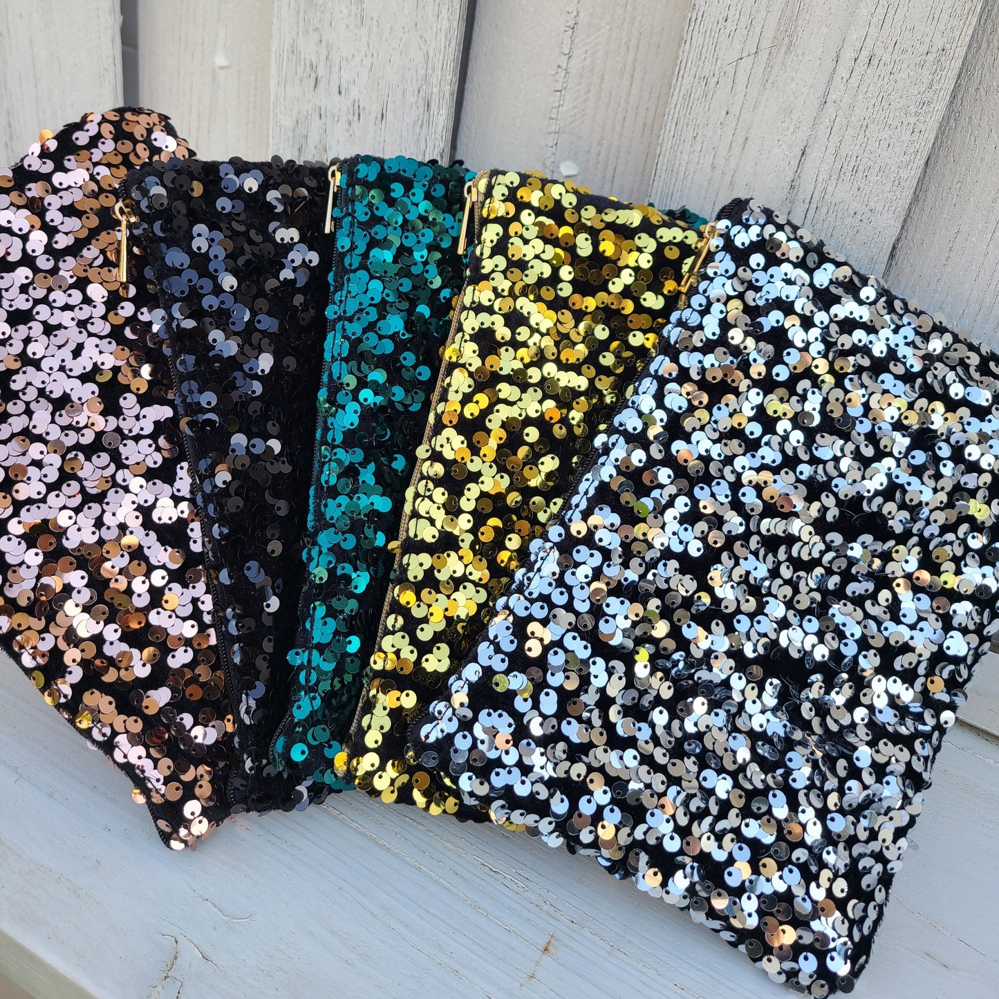 Pochette pailletée en sequins